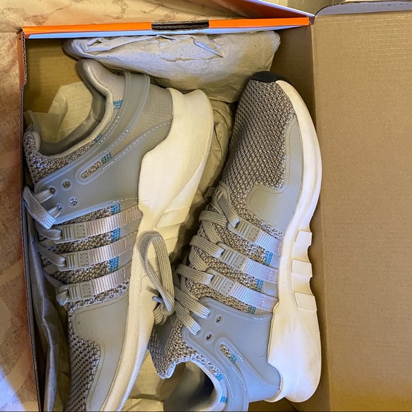 Adidas shoes - Picture 1 of 1